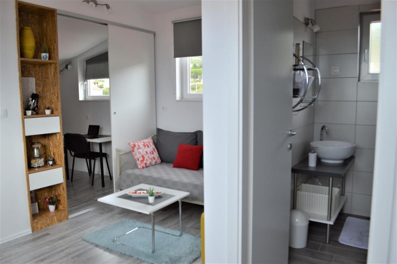 Apartman Luka Kastela Exterior photo