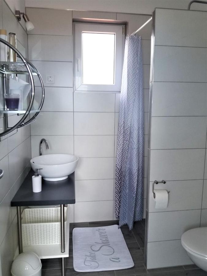 Apartman Luka Kastela Exterior photo
